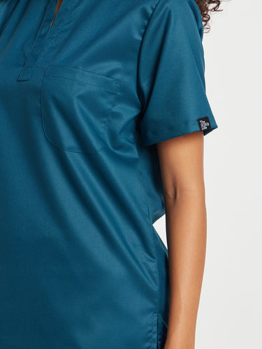 Stretchable (2Way) Female Forest Green Mandarin Neck Scrub Top